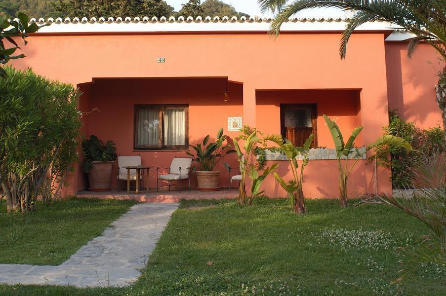 Hotel Punta Sur Tarifa Exterior foto